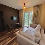4 Winds Notus Apartman *